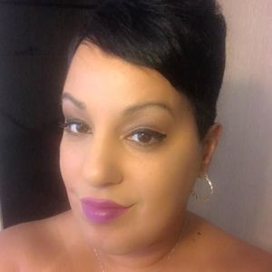 Meet your Posher, Eve